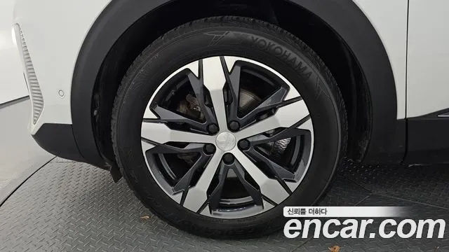 Peugeot 3008 — Фото автомобиля 5