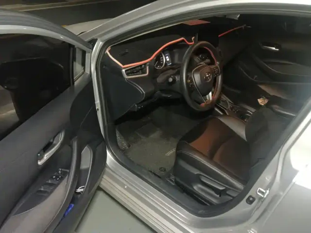 Toyota Corolla — Фото автомобиля 12