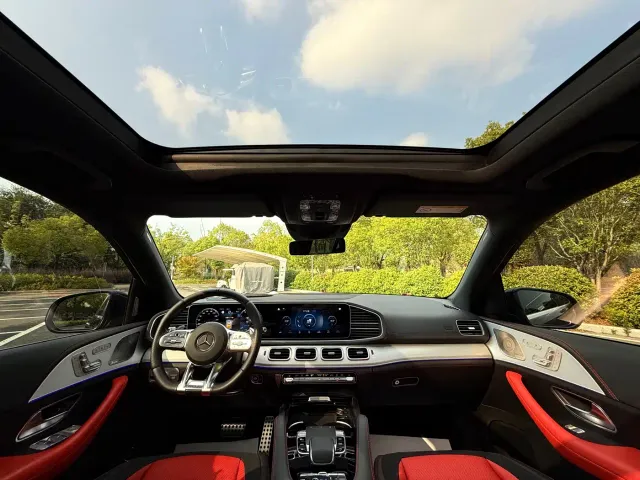 Mercedes-Benz GLE-Class AMG — Фото автомобиля 13