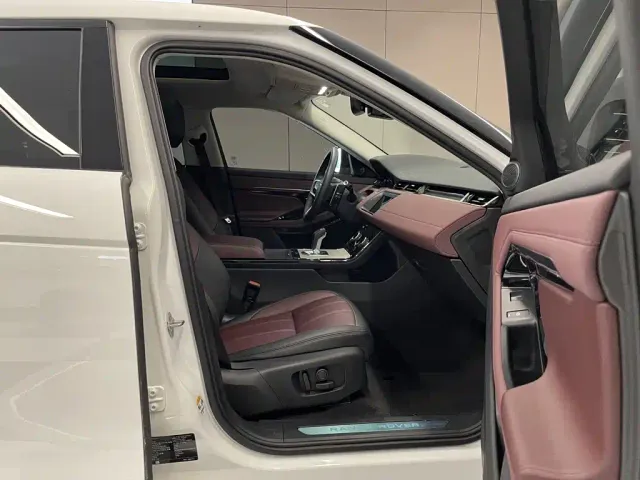 Land Rover Range Rover Evoque — Фото автомобиля 17