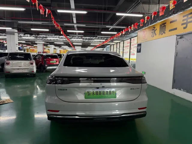 Geely Galaxy A7 — Фото автомобиля 8