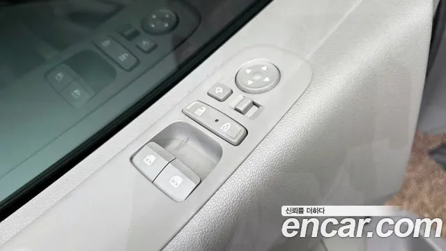 Hyundai Staria Staria — Фото автомобиля 14