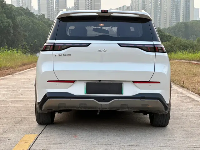 GAC Aion Y — Фото автомобиля 12
