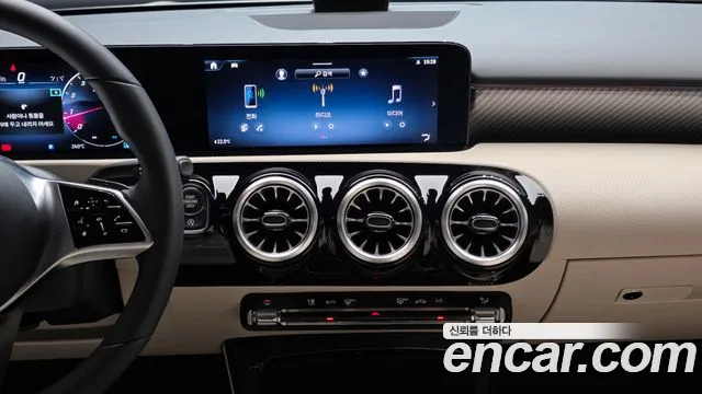 Mercedes-Benz A-Class W177 — Фото автомобиля 29