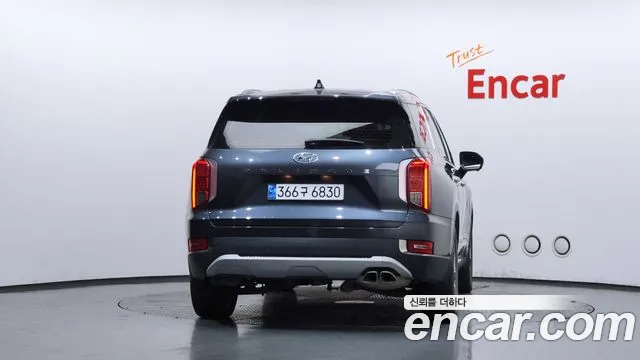Hyundai Palisade Palisade Дизель 2.2 2WD — Фото автомобиля 3