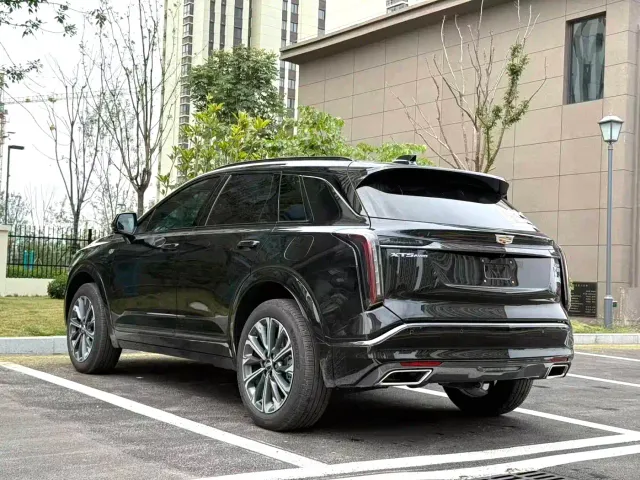 Cadillac XT5 — Фото автомобиля 6