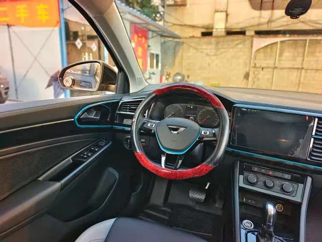 Jetta VS5 — Фото автомобиля 7