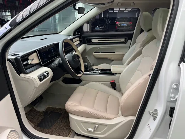 Geely ICON — Фото автомобиля 4