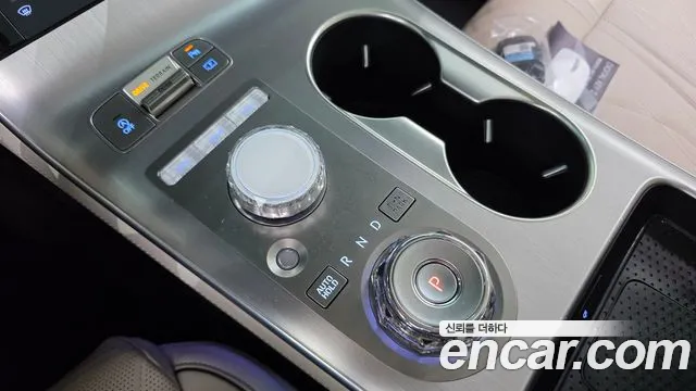 Genesis GV70 2.5T Бензин AWD — Фото автомобиля 9