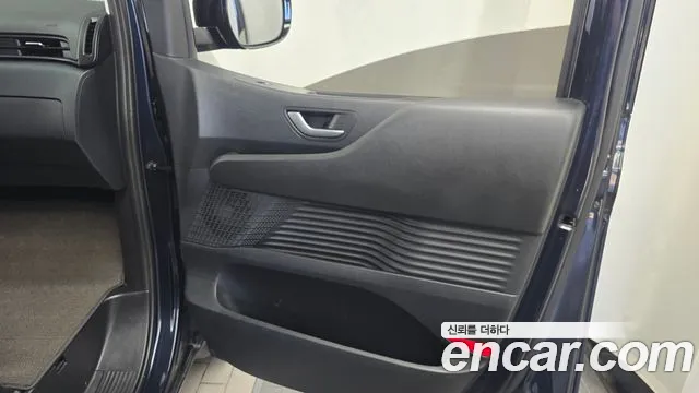 Hyundai Staria — Фото автомобиля 14