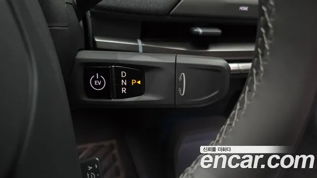Kia EV3 Long Range 2WD — Фото автомобиля 6