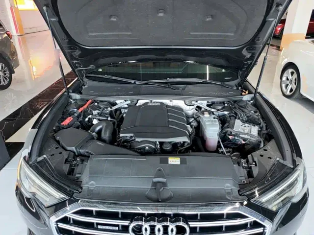 Audi A6L — Фото автомобиля 19