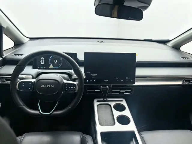GAC Aion Y — Фото автомобиля 5