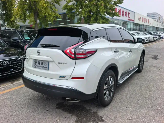 Nissan Murano — Фото автомобиля 17