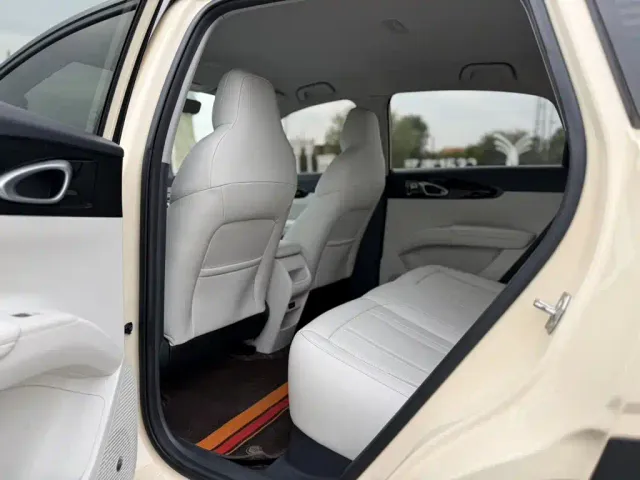 Geely Starry Wish — Фото автомобиля 6