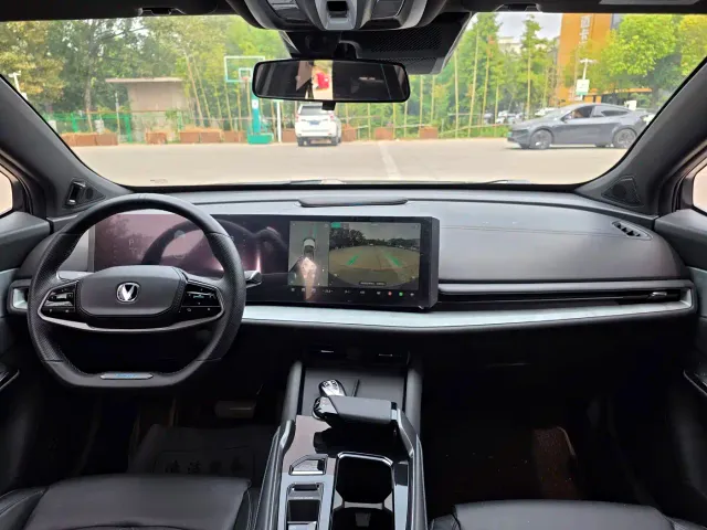 Changan UNI-T — Фото автомобиля 14