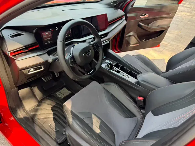 Geely Binrui — Фото автомобиля 8