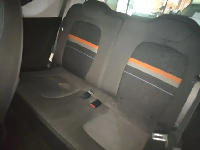 Wuling Hongguang Mini EV — Фото автомобиля 16