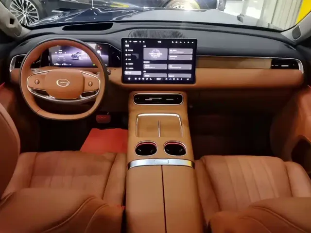 GAC Trumpchi Xiangwang S9 — Фото автомобиля 9