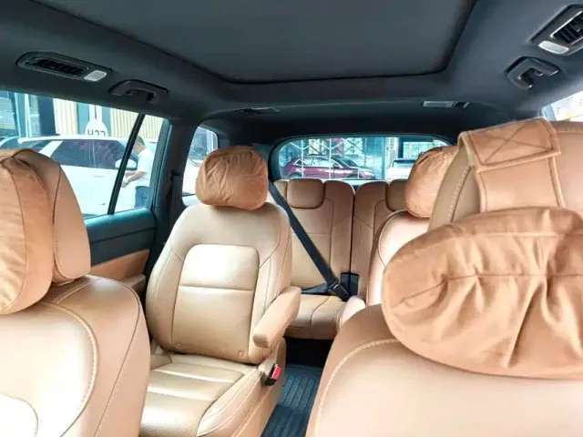Li Auto ONE — Фото автомобиля 7