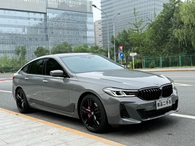 BMW 6 Series Gran Turismo — Фото автомобиля 3