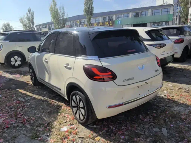 Wuling Bingo — Фото автомобиля 4