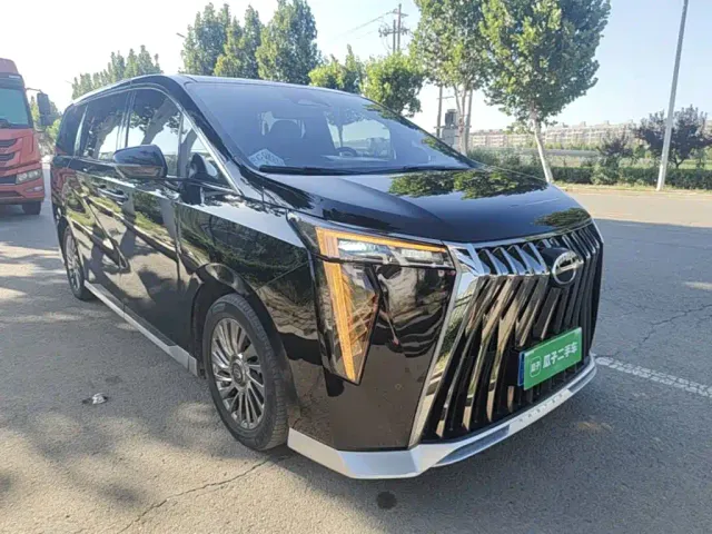 GAC Trumpchi M8 — Фото автомобиля 3