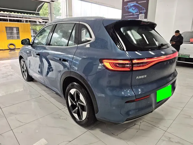 Geely Galaxy E5 — Фото автомобиля 15