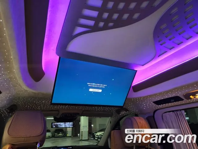 Mercedes-Benz V-Class — Фото автомобиля 17