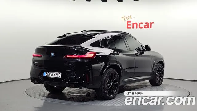 BMW X4 xDrive20i M Sport Pro Special Edition — Фото автомобиля 2