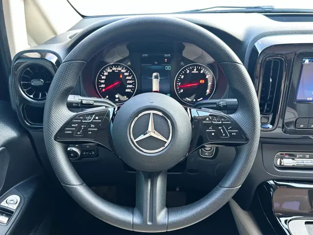 Mercedes-Benz Vito — Фото автомобиля 5