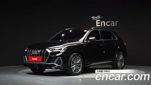 Фотография автомобиля — Audi Q3 F3