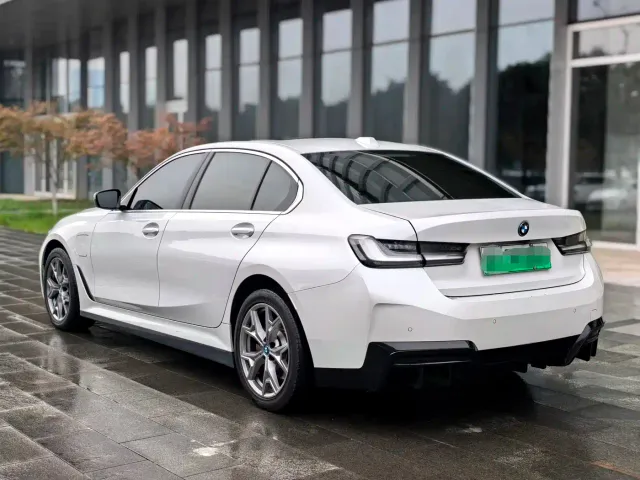 BMW i3 — Фото автомобиля 6