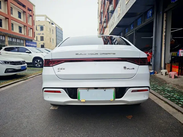 BYD Qin PLUS — Фото автомобиля 7
