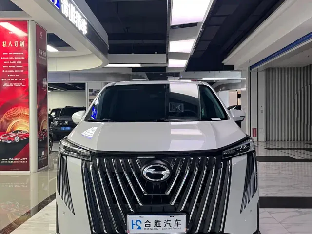 GAC Trumpchi M8 — Фото автомобиля 2
