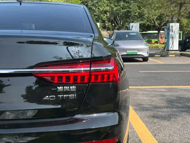 Audi A6L — Фото автомобиля 6