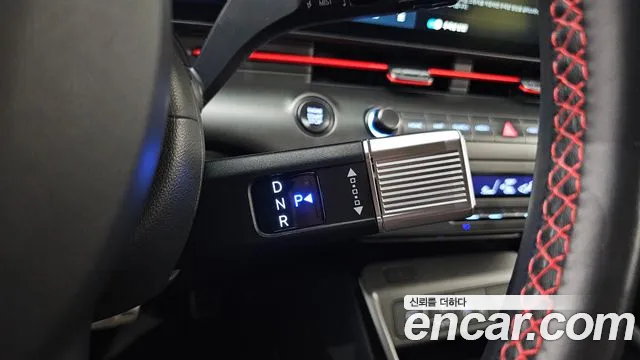 Hyundai Kona SX2 — Фото автомобиля 9