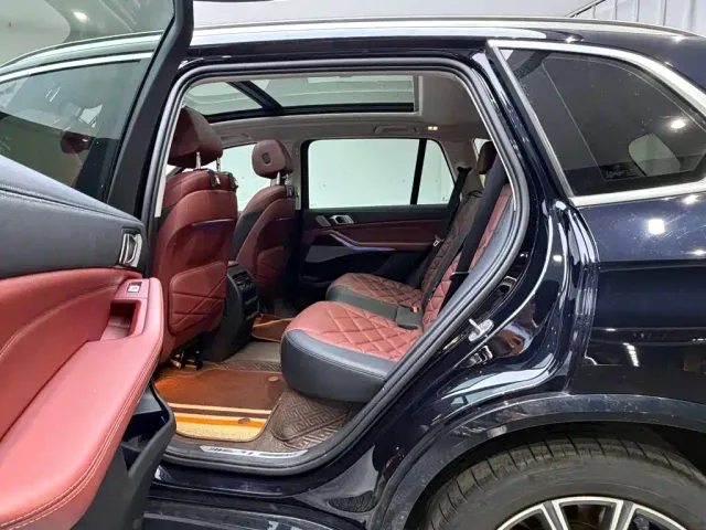 BMW X5 — Фото автомобиля 12