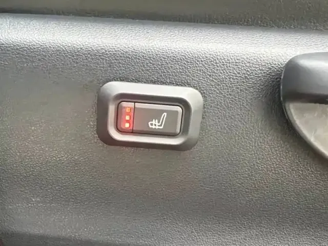 Toyota YARiS L Zhi Xuan — Фото автомобиля 14