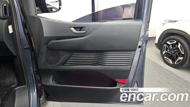 Hyundai Staria — Фото автомобиля 14
