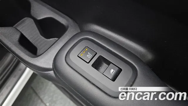 Hyundai Santafe — Фото автомобиля 18