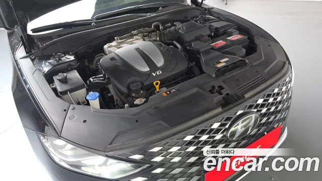 Hyundai Grandeur Новый Grandeur IG 3.0 LPi (Для проката) — Фото автомобиля 3