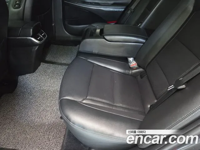 Hyundai Grandeur Grandeur (New) — Фото автомобиля 12