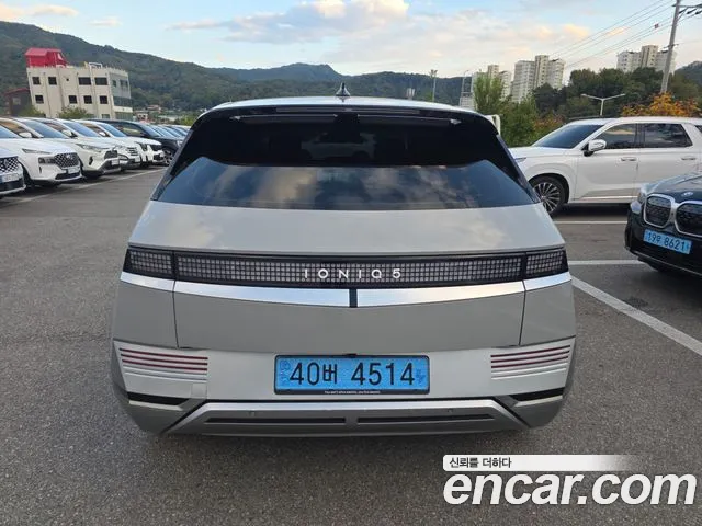 Hyundai Ioniq 5 — Фото автомобиля 3