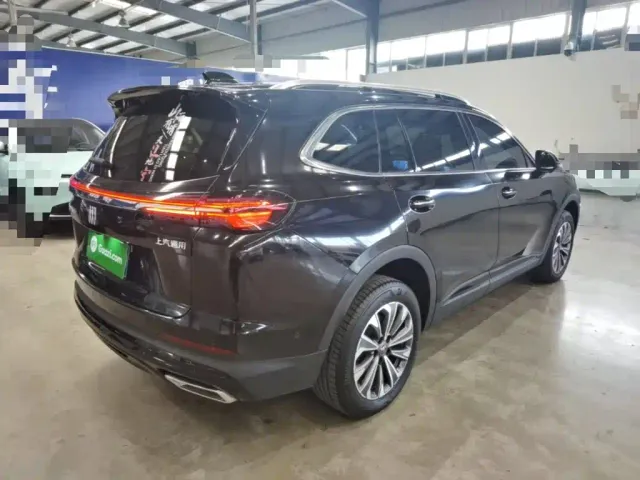 Buick Envision Plus — Фото автомобиля 6