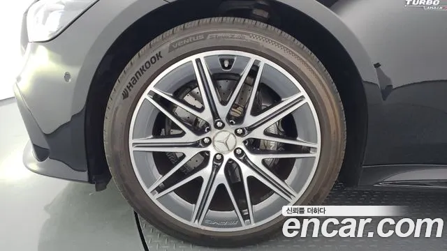 Mercedes-Benz AMG GT 4 двери 43 4MATIC+ — Фото автомобиля 4