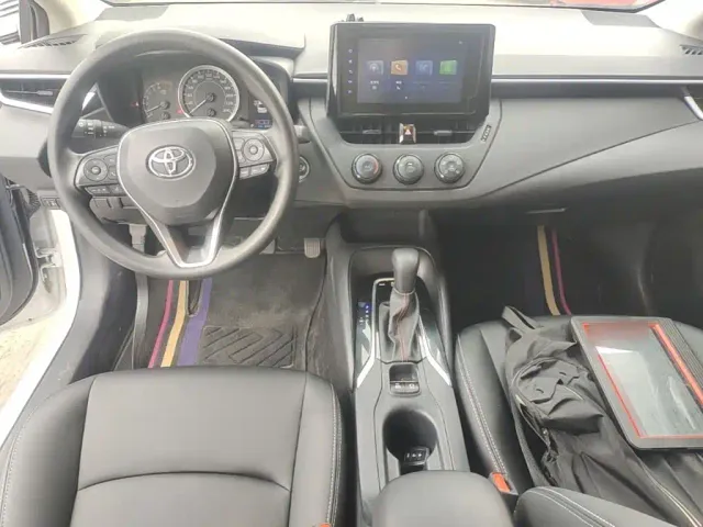 Toyota Corolla — Фото автомобиля 9