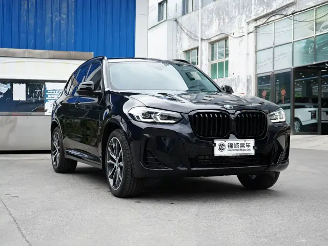 BMW X3 — Фото автомобиля 2