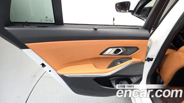 BMW 3 Series G20 — Фото автомобиля 14