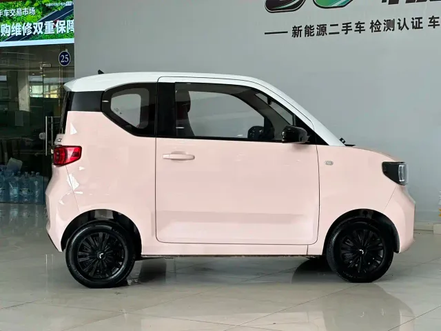 Wuling Hongguang Mini EV — Фото автомобиля 5